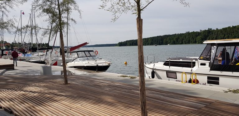 ConstructionofawharfatMikoajsk 19241830 20200723 084430 768x373