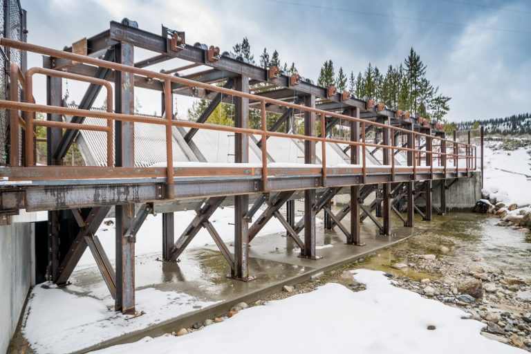 PettitLakeCreekWeir 19235761 Photo 2 768x512
