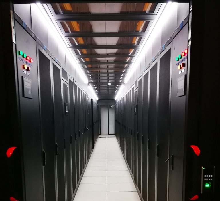 f 2 131 14723452 3 768x703